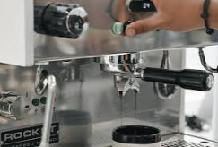 How to Choose a Coffee Machine for a Busy Workplace